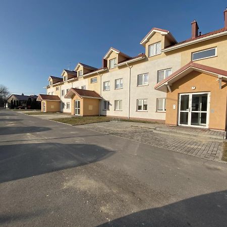 Easy Apartamenty Ряшів Екстер'єр фото
